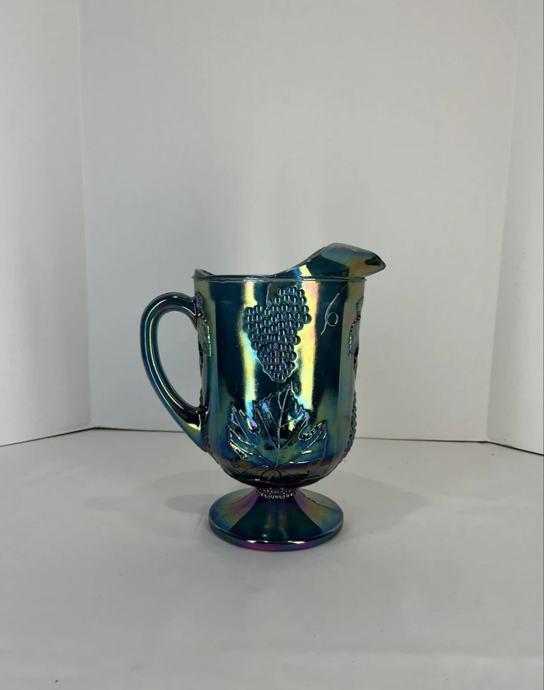 Pitcher Carnival Indiana Glass Iridescent Blue Harvest Grape Vtg Pedestal 64oz